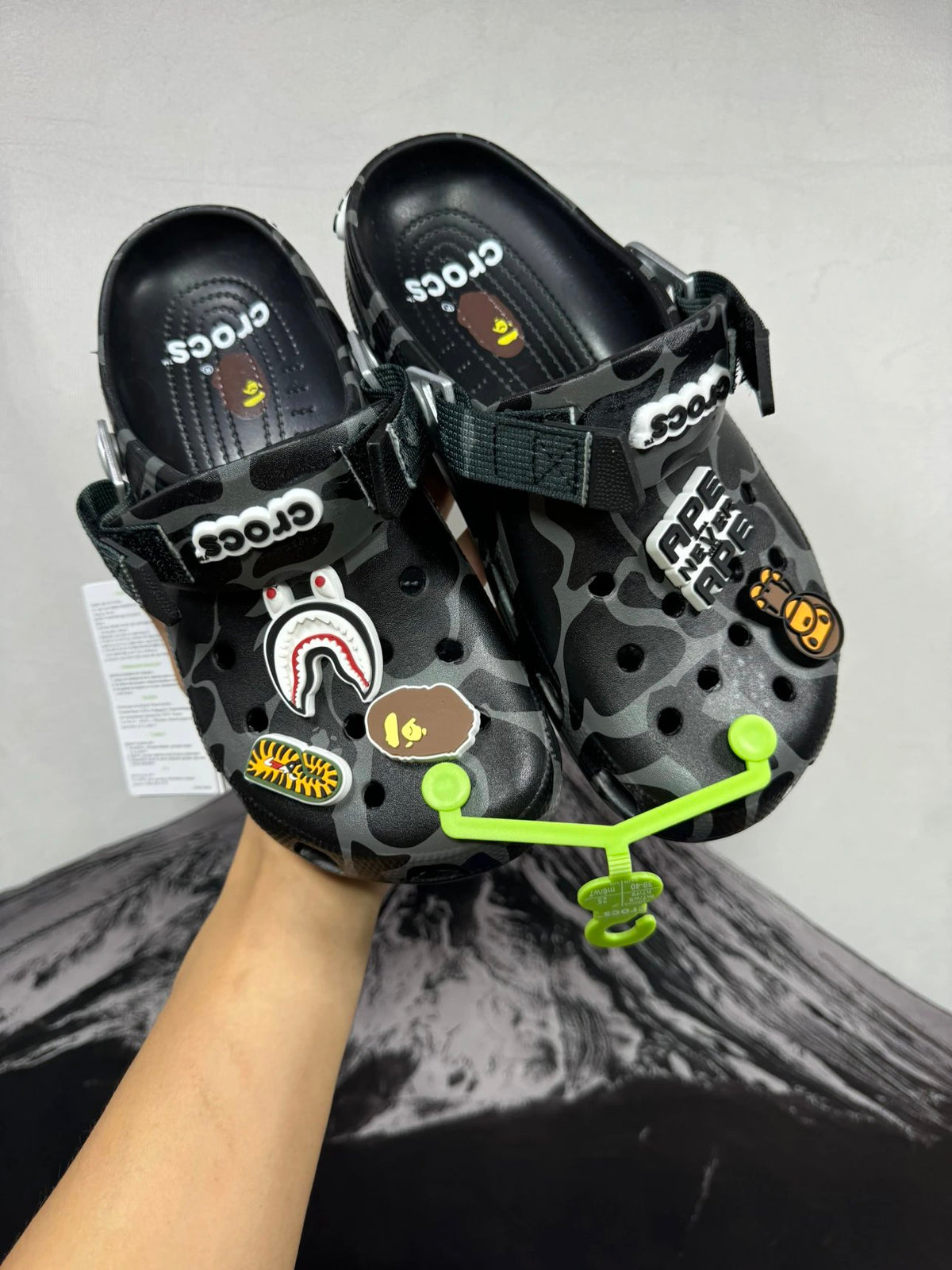 Crocs x Pape